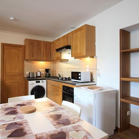 Appartement T3 Avec Parking A La Bourboule, A 500M Des Thermes Et Du Centre, Wifi Inclus - Fr-1-608-14 Zewnętrze zdjęcie
