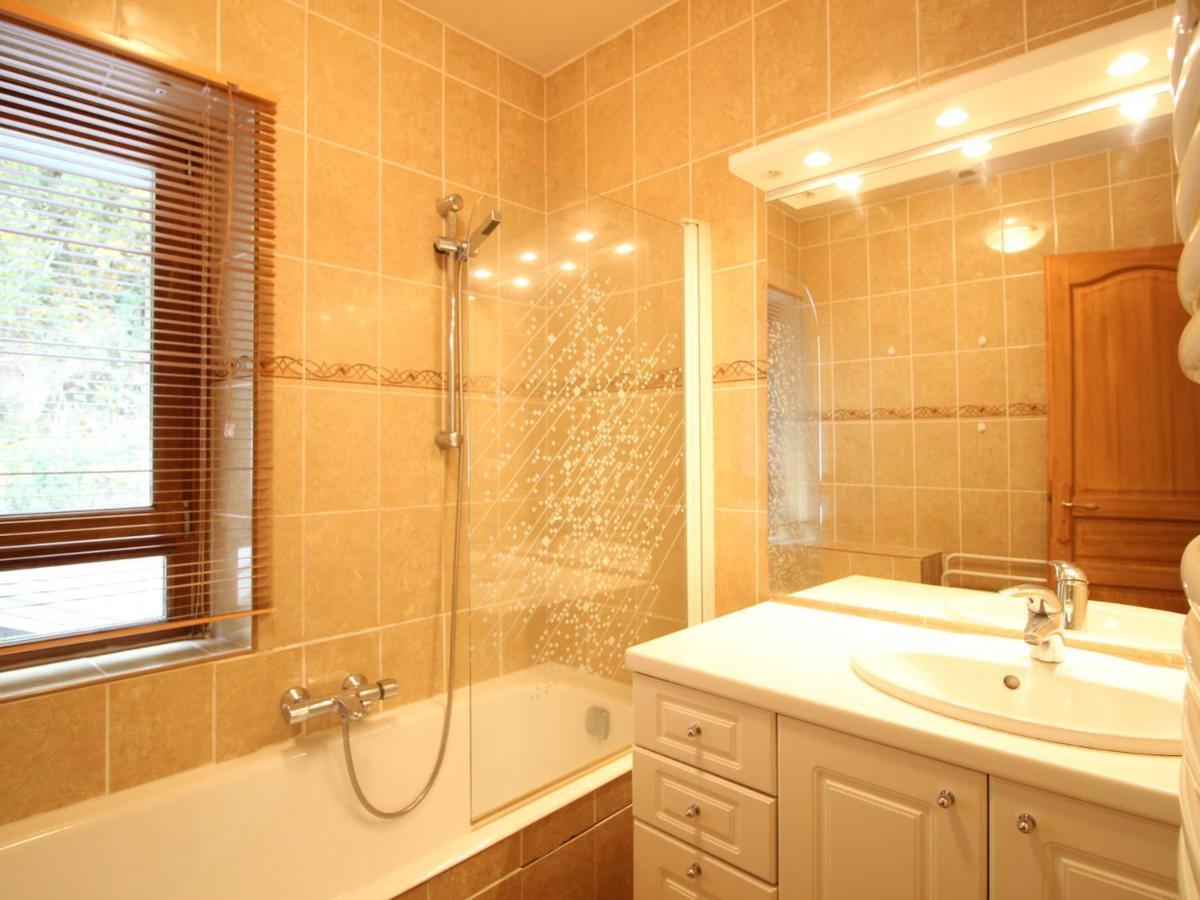 Appartement T3 Avec Parking A La Bourboule, A 500M Des Thermes Et Du Centre, Wifi Inclus - Fr-1-608-14 Zewnętrze zdjęcie
